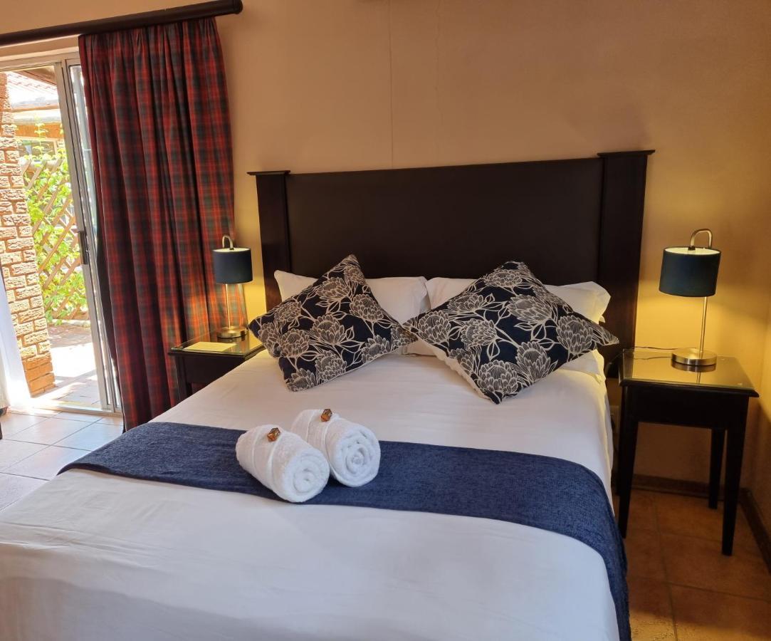 Camelia Guest House 블룸폰테인 외부 사진
