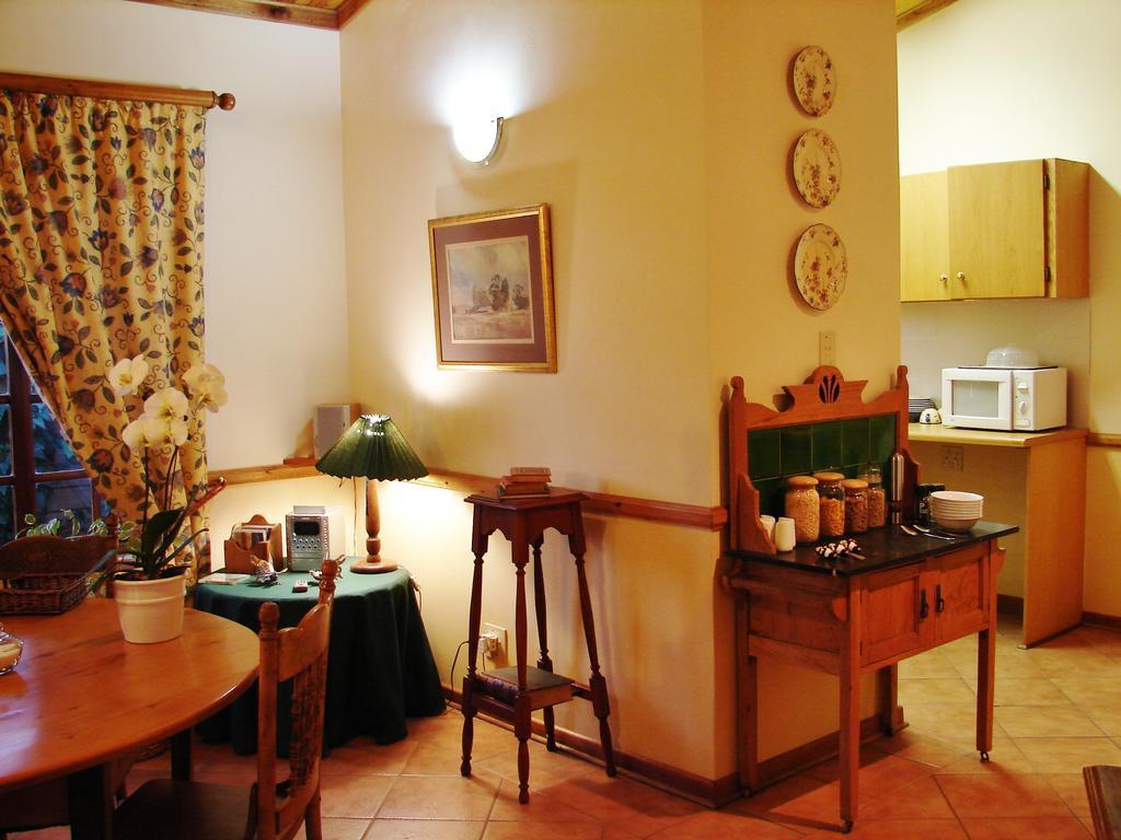 Camelia Guest House 블룸폰테인 외부 사진