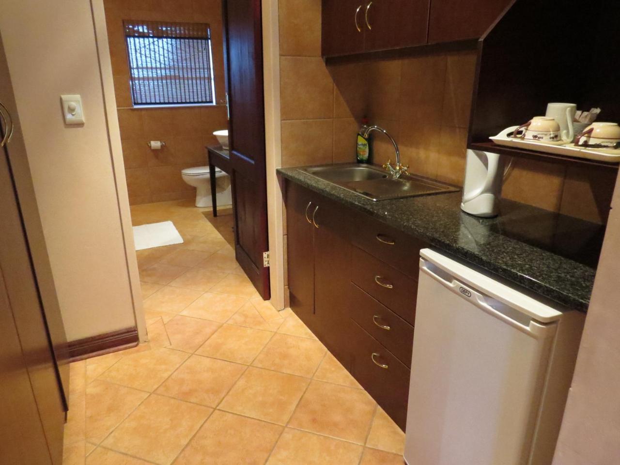 Camelia Guest House 블룸폰테인 외부 사진
