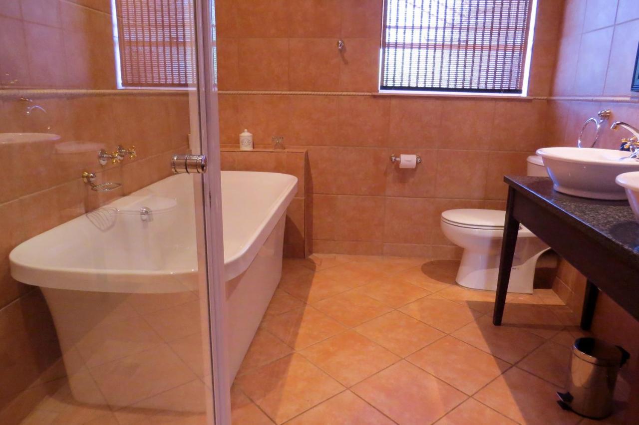 Camelia Guest House 블룸폰테인 외부 사진